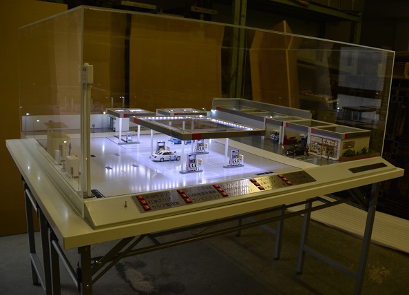 企業様の展示会向けジオラマを製作しました。